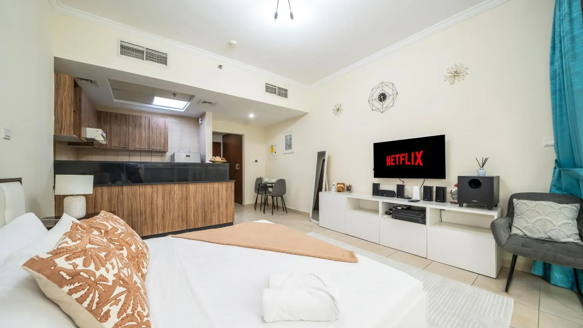 Elegant Studio Downtown 4Min Walk To Burj Khalifa Dubai 0*,