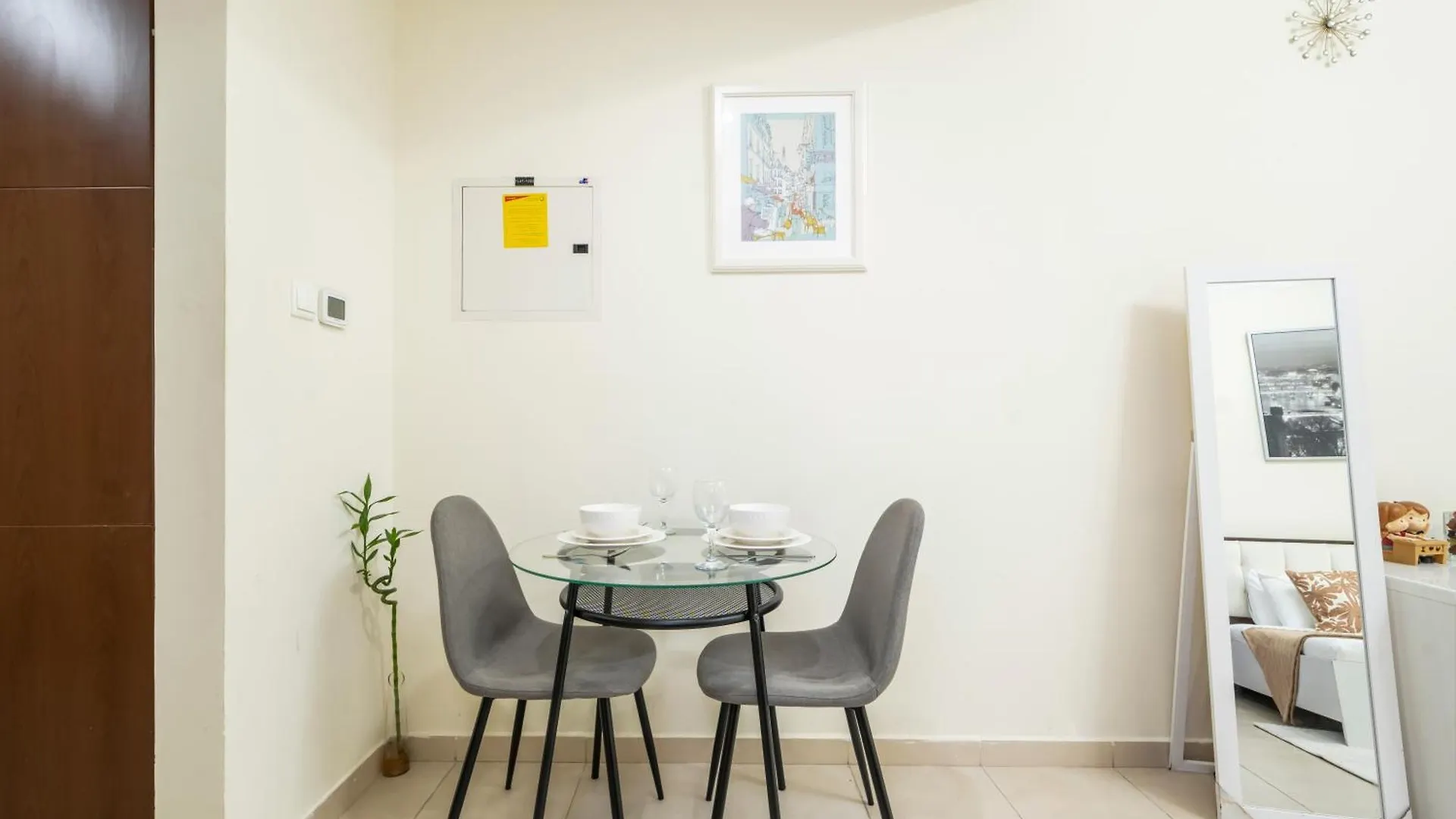 Apartment Elegant Studio Downtown 4Min Walk To Burj Khalifa Dubai United Arab Emirates